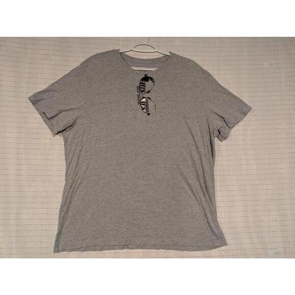 Michael Kors Men's XL T Shirt Grey Sunglasses Crewneck 100% Cotton Graphic Tee - Picture 1 of 9